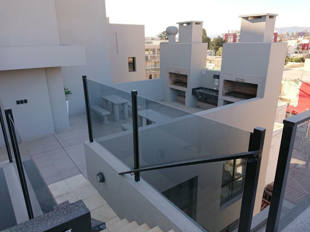 Departamento De Excelente Categoria Apartment Villa Carlos Paz Exterior foto